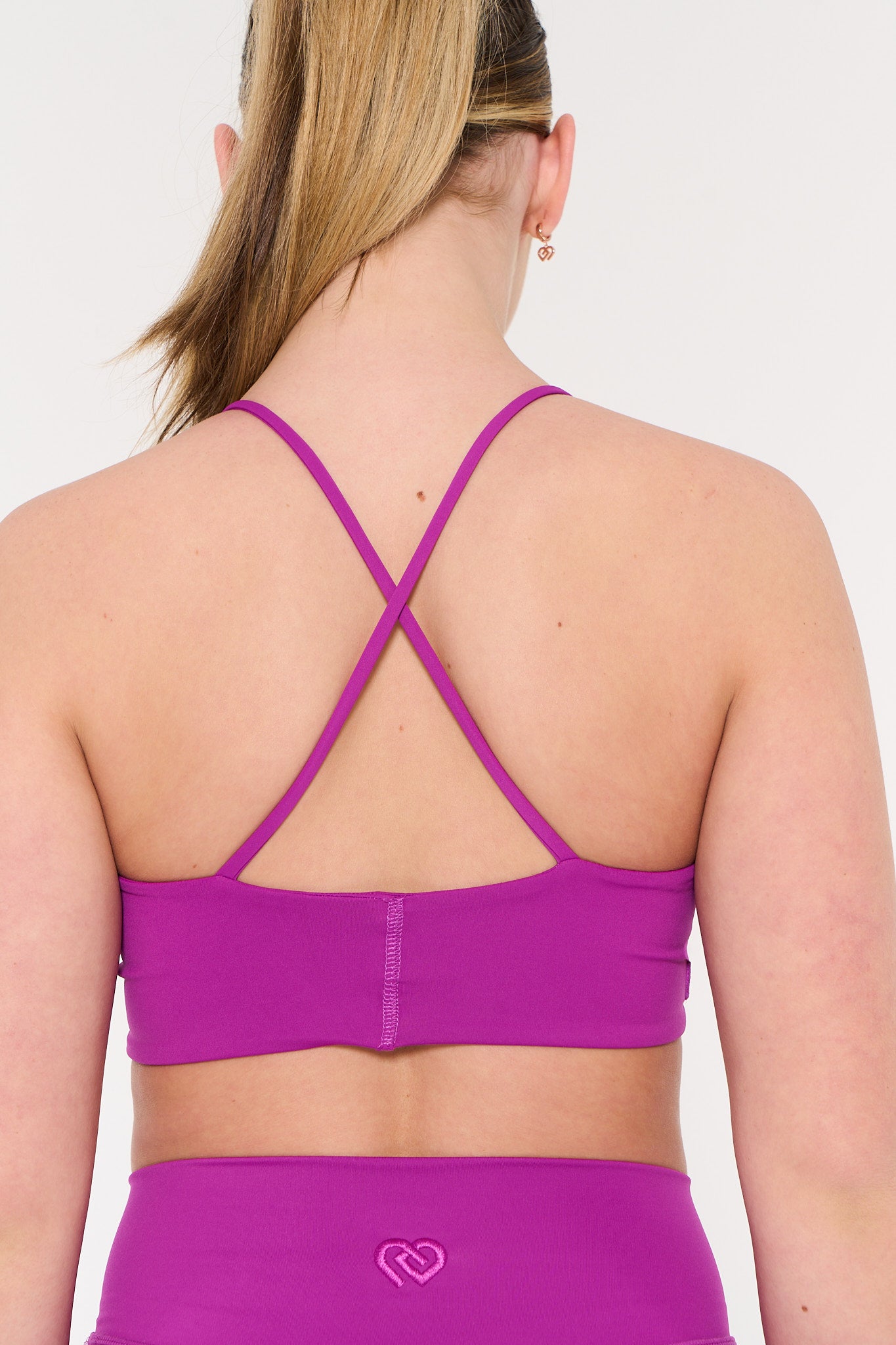 Berry Knot Crop