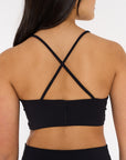 Noir Black Knot Crop