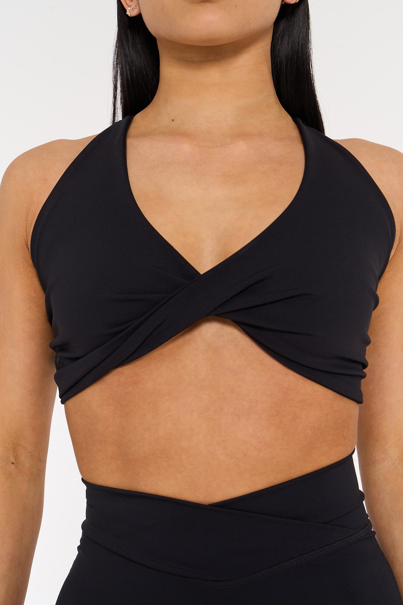 Noir Black Twist Crop