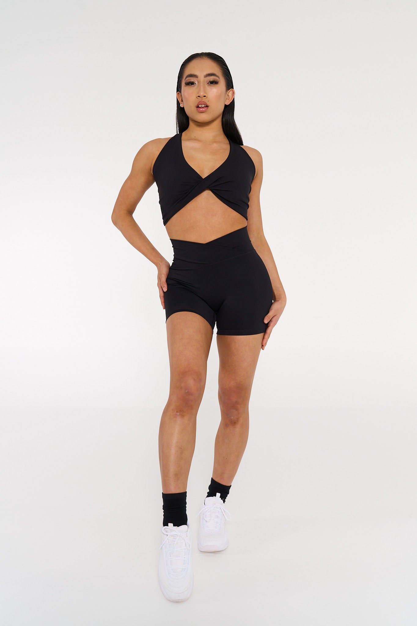 Noir Black V Shorts