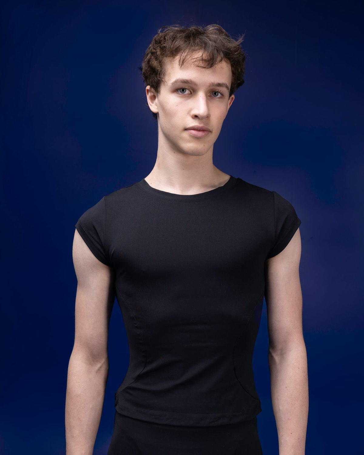Black Tee